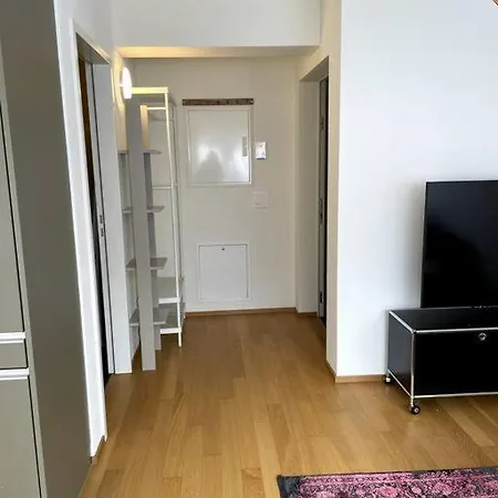 Charming 1br Flat In The Centre - West9 아파트 *
