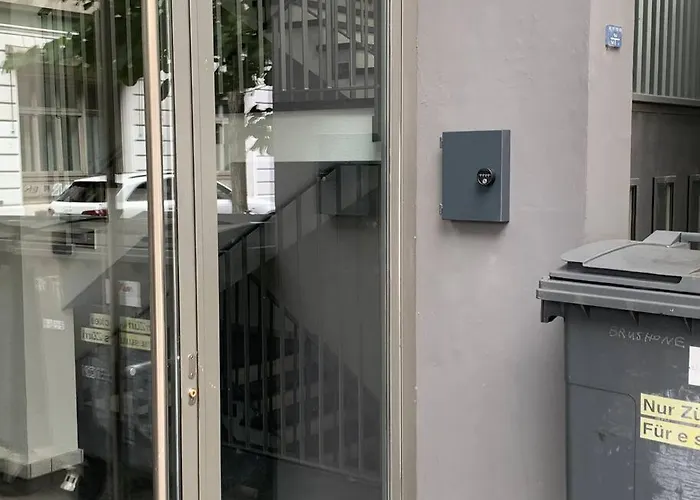 Charming 1br Flat In The Centre - West9 * Цюрих